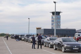 Radnici BHANSA prijete štrajkom: BiH bi mogla ostati bez letova od 15 ...