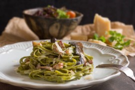 Neodoljiva pasta sa špinatom i slaninom