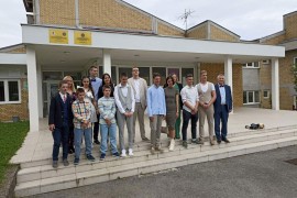 Maturanti Centra za rehabilitaciju slušanja i govora zasijali punim ...