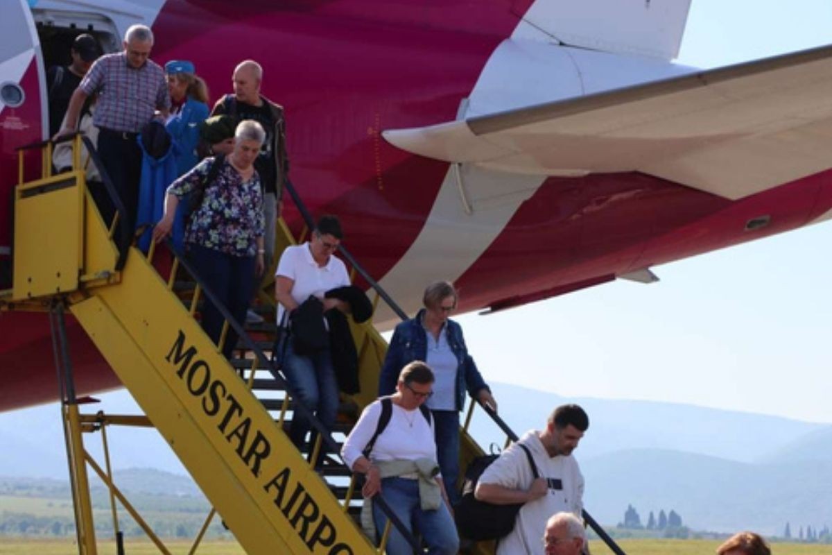 Ponovno uspostavljeni letovi: Prvi avion iz Dizeldorfa sletio u Mostar