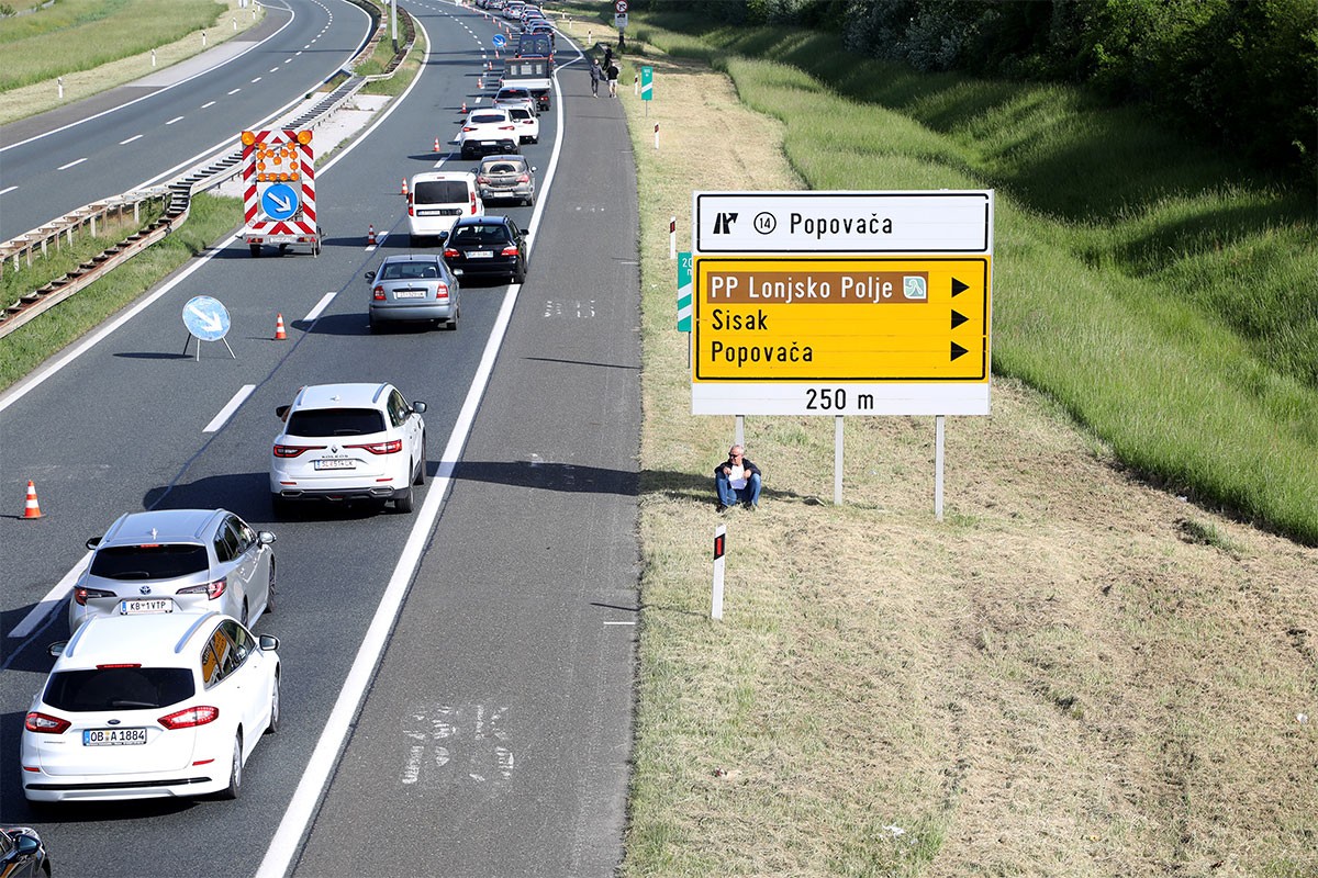 Pušten saobraćaj nakon nesreće u Hrvatskoj, kolona 22 kilometra