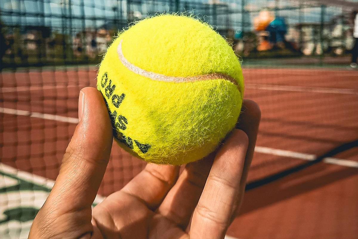 Hoćete li živjeti 100 godina: Stručnjaci tvrde da test sa teniskom lopticom to može da otkrije