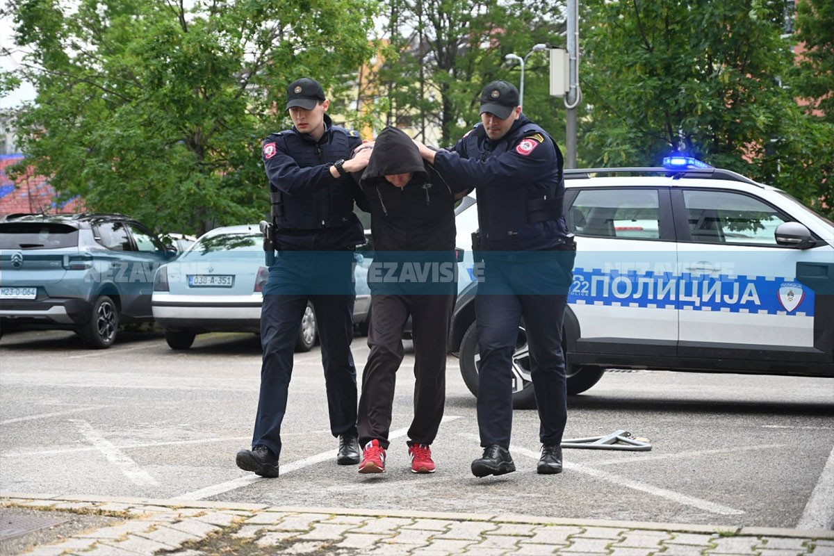 Osumnjičeni za ubistvo Save Čolića predat u banjalučko tužilaštvo (VIDEO)