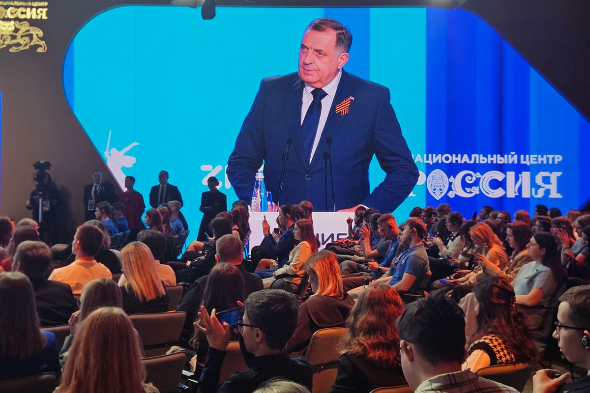 Dodik iz Moskve: Srpski narod bio među prvim borcima za slobodu