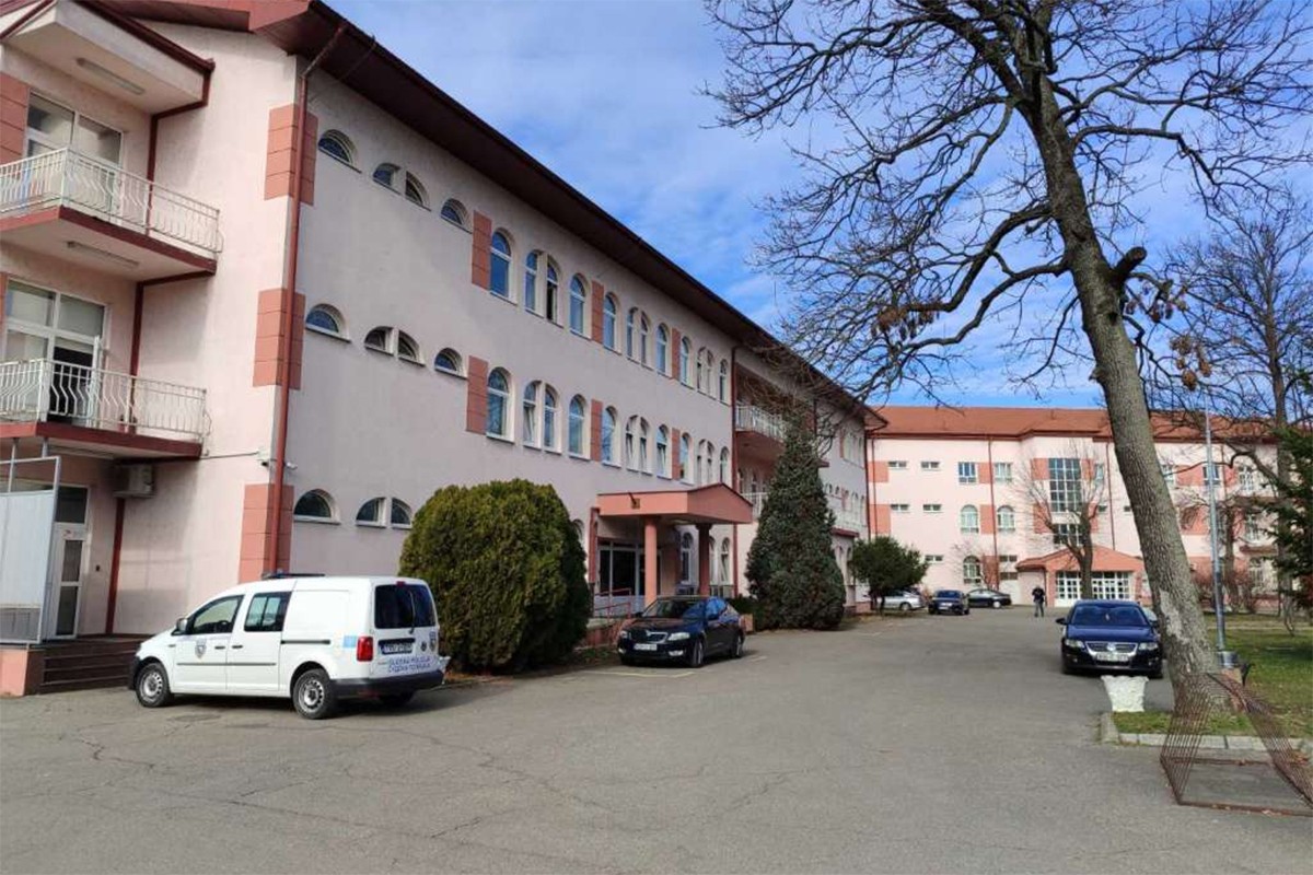Optuženi za pokušaj ubistva dvije osobe ostaje iza rešetaka