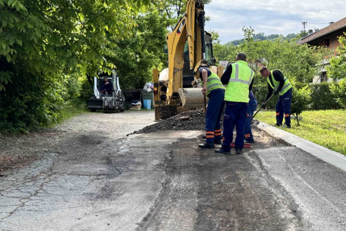Nastavljena sanacija udarnih rupa na ulicama u Banjaluci