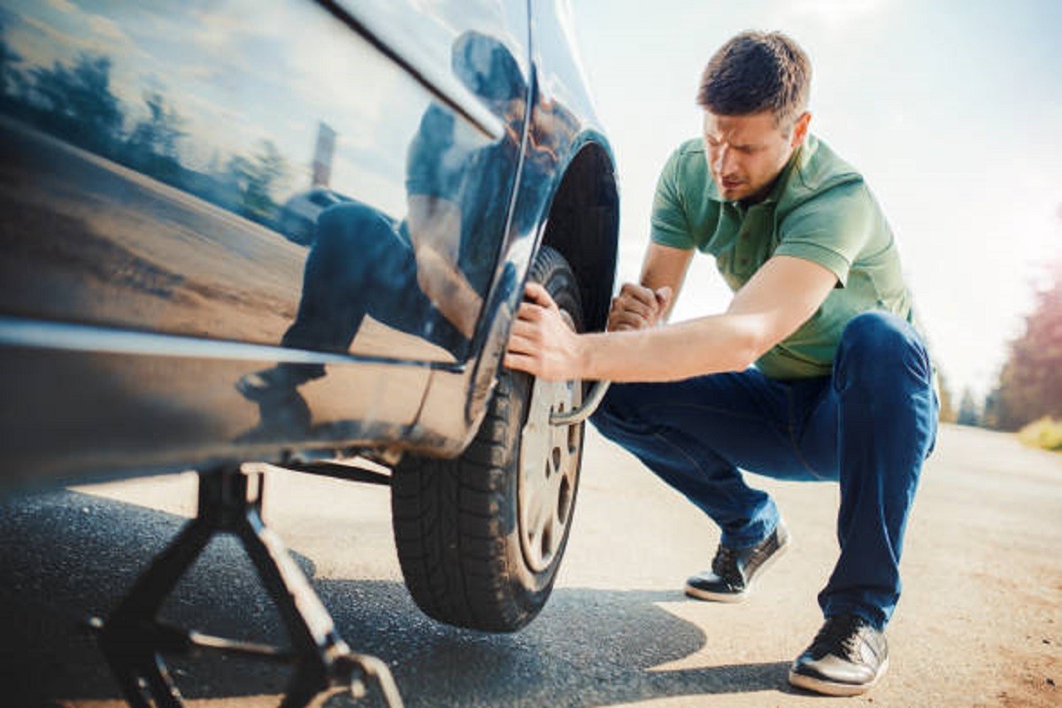 Kako zamijeniti točak na automobilu