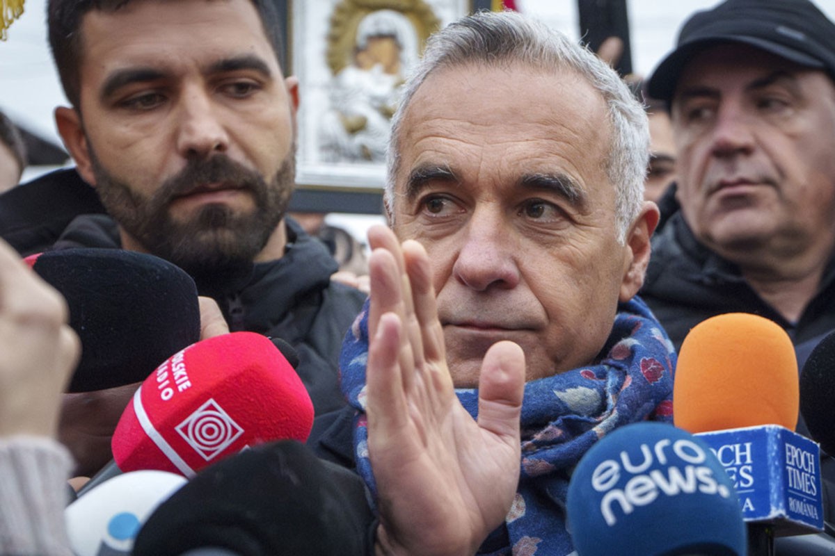 Đorđesku se povlači iz politike