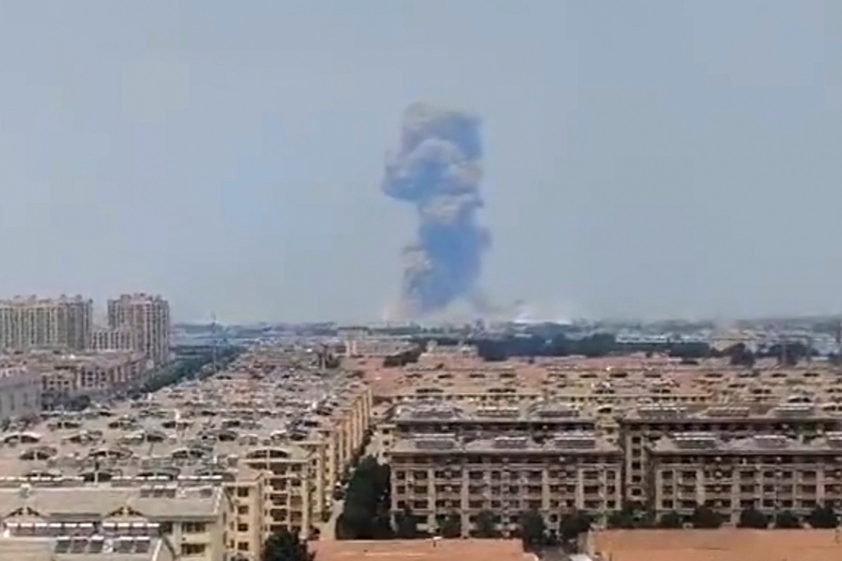 Ogromna eksplozija u Kini, na terenu čak 55 vozila Hitne pomoći (VIDEO)