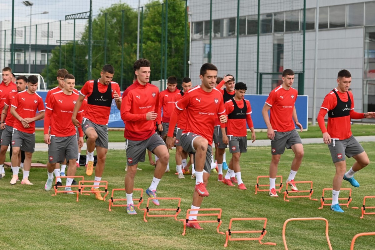 Kolarov okupio "orliće" pred provjere sa Bugarskom i Grčkom