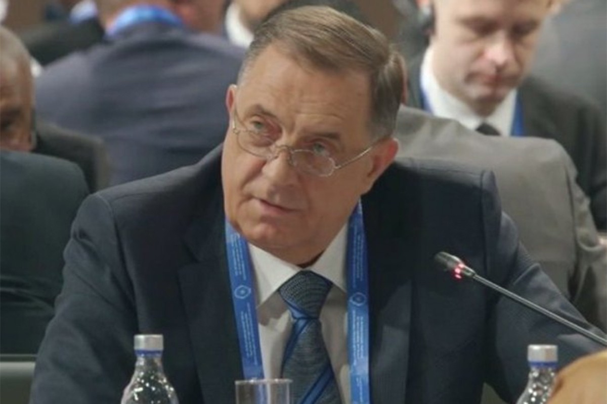 Dodik na konferenciji u Moskvi: Rusija se bori protiv sistema koji se nameće