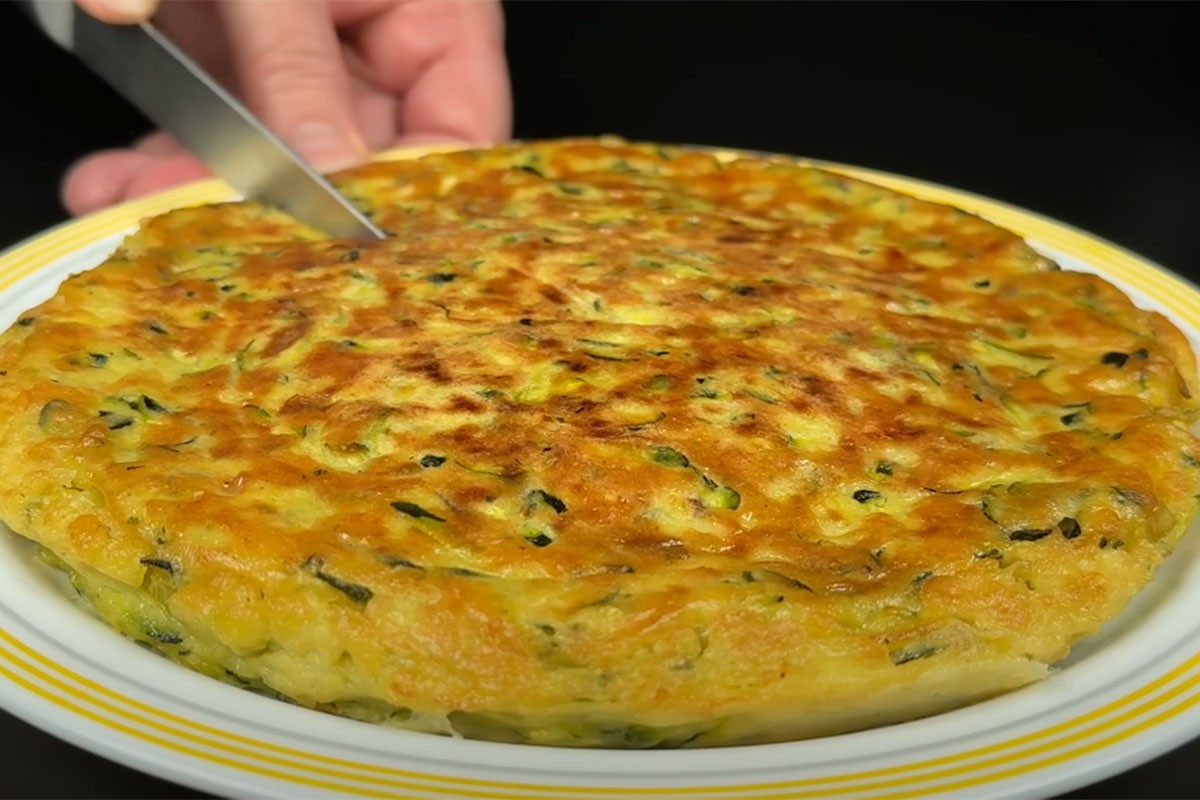 Recept za starinsku pitu čiji ukus se pamti: Potrebni su vam samo tikvice i jaja