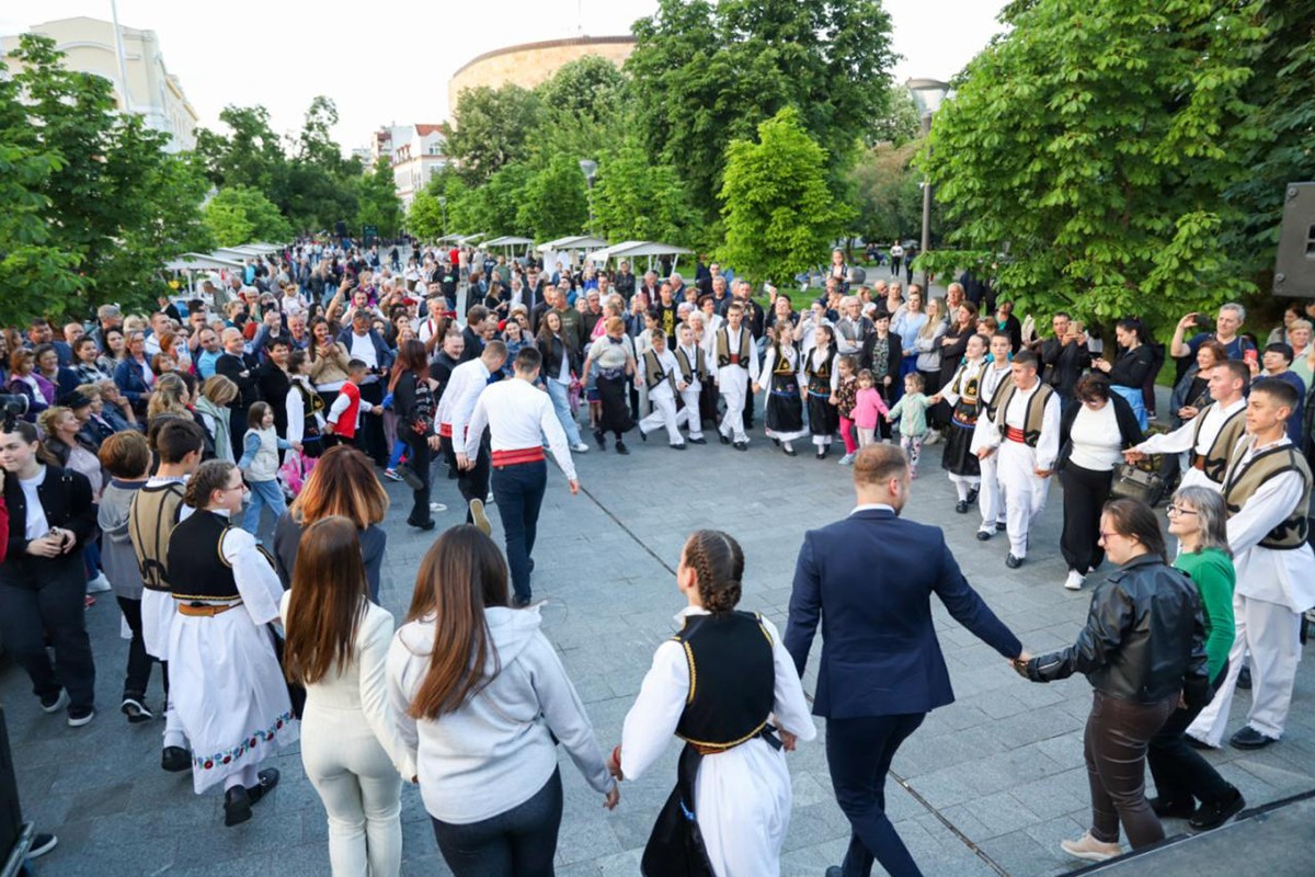 Građani u Banjaluci proslavili Spasovdan: Izabrane najbolja pogača i rakija
