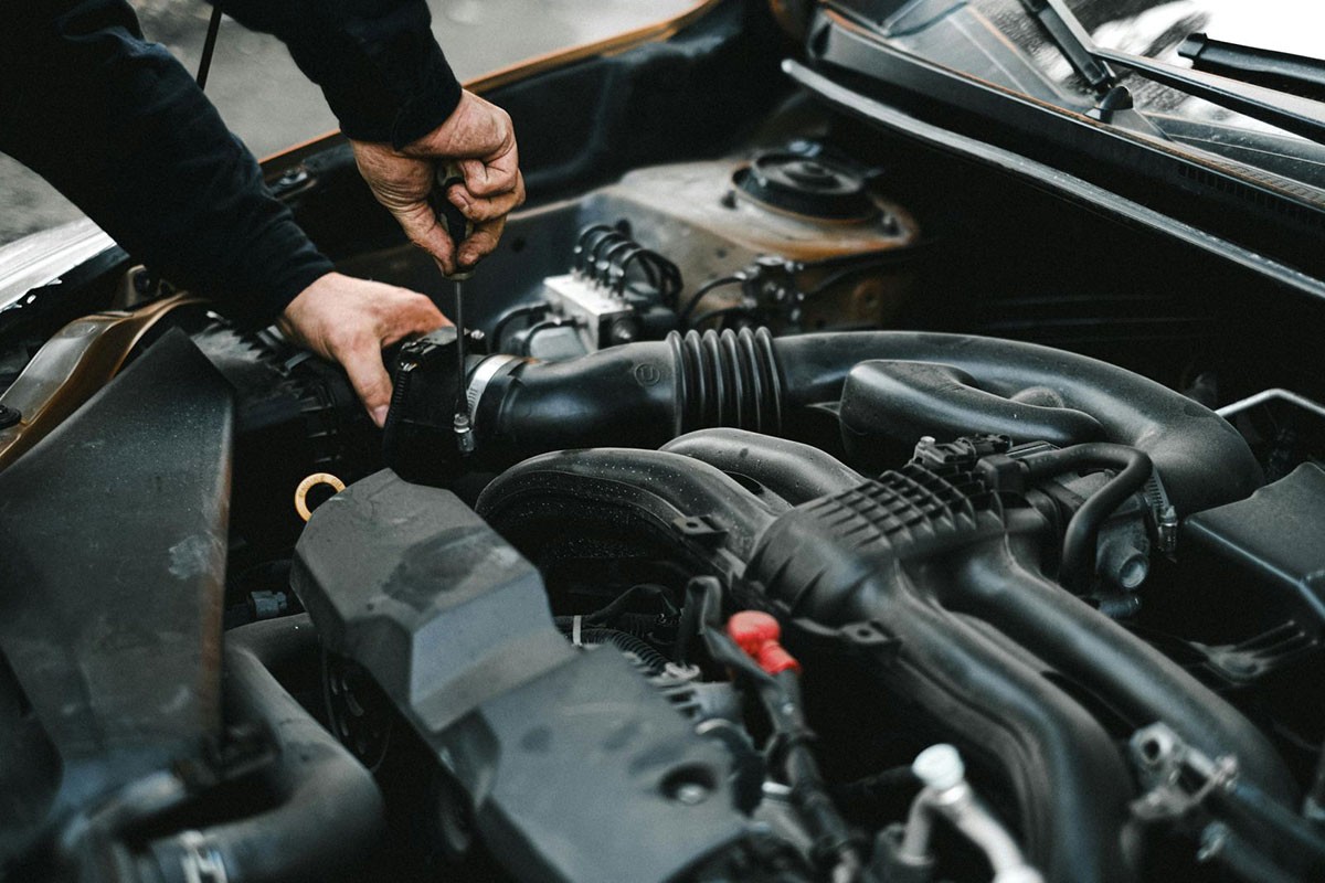 Trese vam se auto: Prepoznajte kvar i spriječite skupu štetu