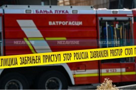 Požar u Banjaluci: Vatra zahvatila više garaža na Starčevici