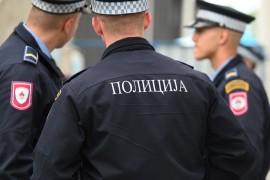 Tragedija u Vlasenici: Vozač poginuo u slijetanju mercedesa