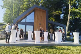 Pod krovom "Degustacijske kuće" u Prnjavoru spoj vina, pralina i ...