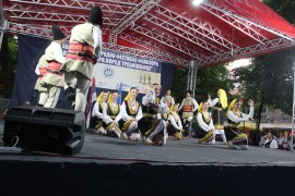 Sve spremno za Festival veterana folklora