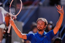 Medvedev rutinski u polufinalu Halea