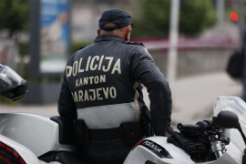 Sindikat policije ogorčen: Vlada "nema ni za kifle"
