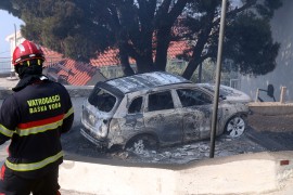 Požar poharao Marušiće: Kuće izgorjele, vatra stigla do mora ...