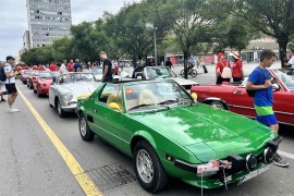 Defile oldtajmera u Banjaluci: Svako vozilo ima svoju priču i dušu ...