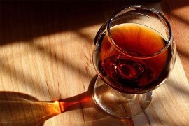 Kina uslovila dogovor sa Francuskom o cijenama uvoza konjaka