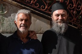 Arhimandrit otkrio kako je Mel Gibson prevodio dane u Hilandaru