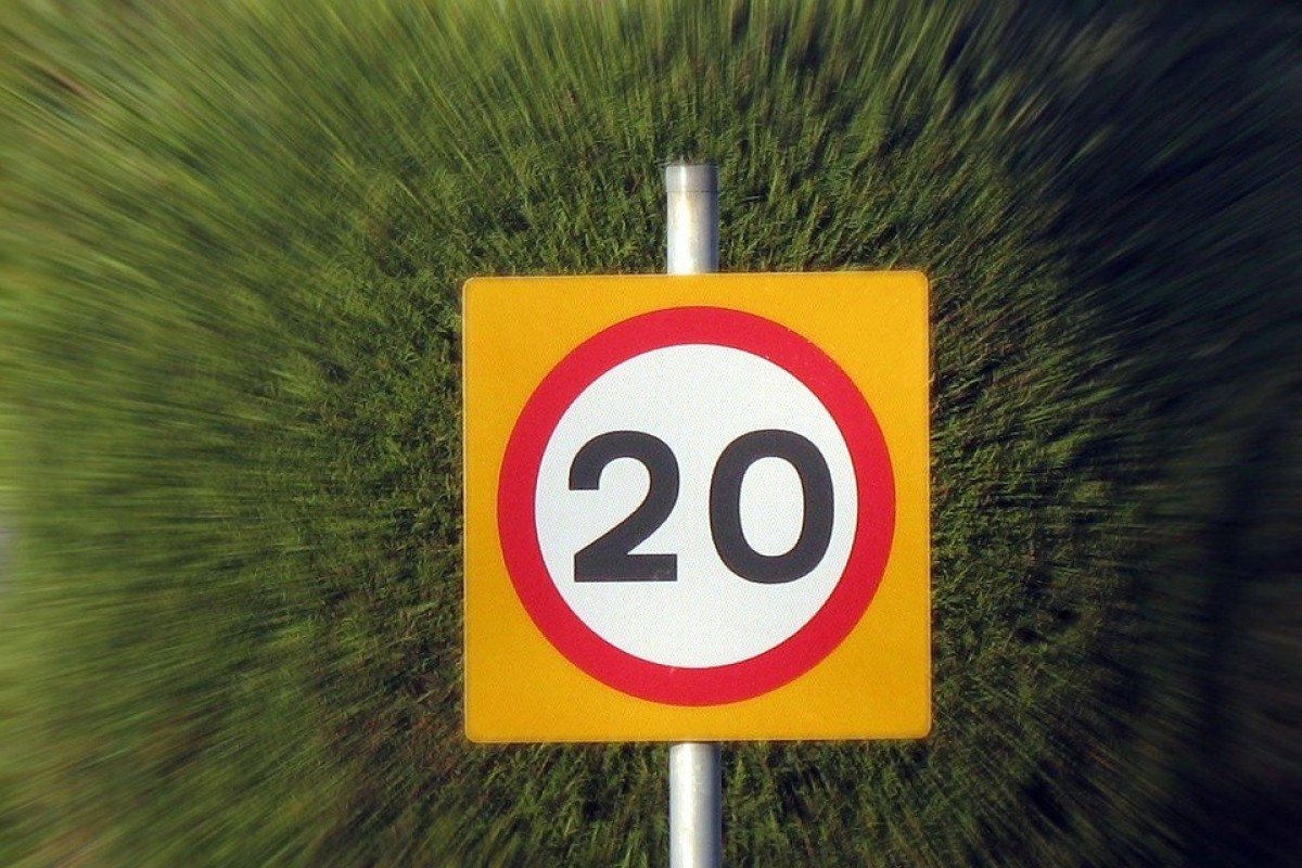 Prekoračio brzinu za 7 km/h – zabranili mu vožnju na šest mjeseci