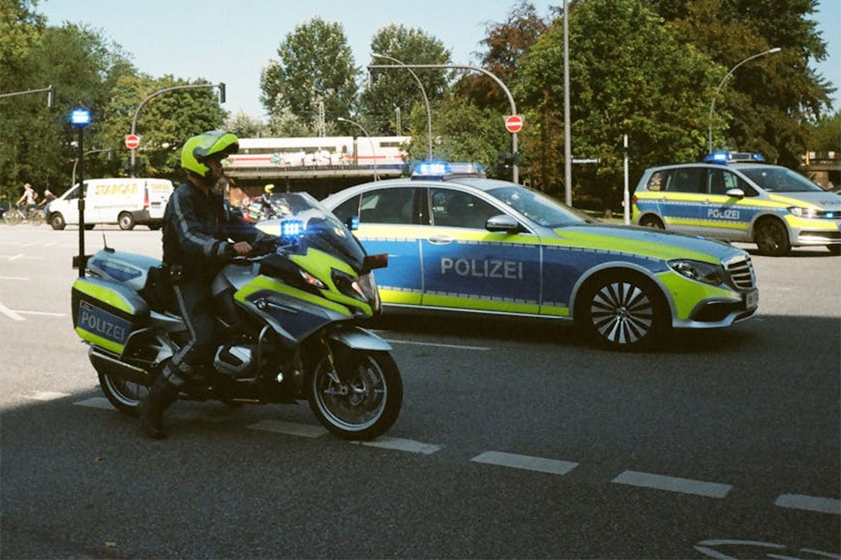 Automobil udario grupu djece u Njemačkoj