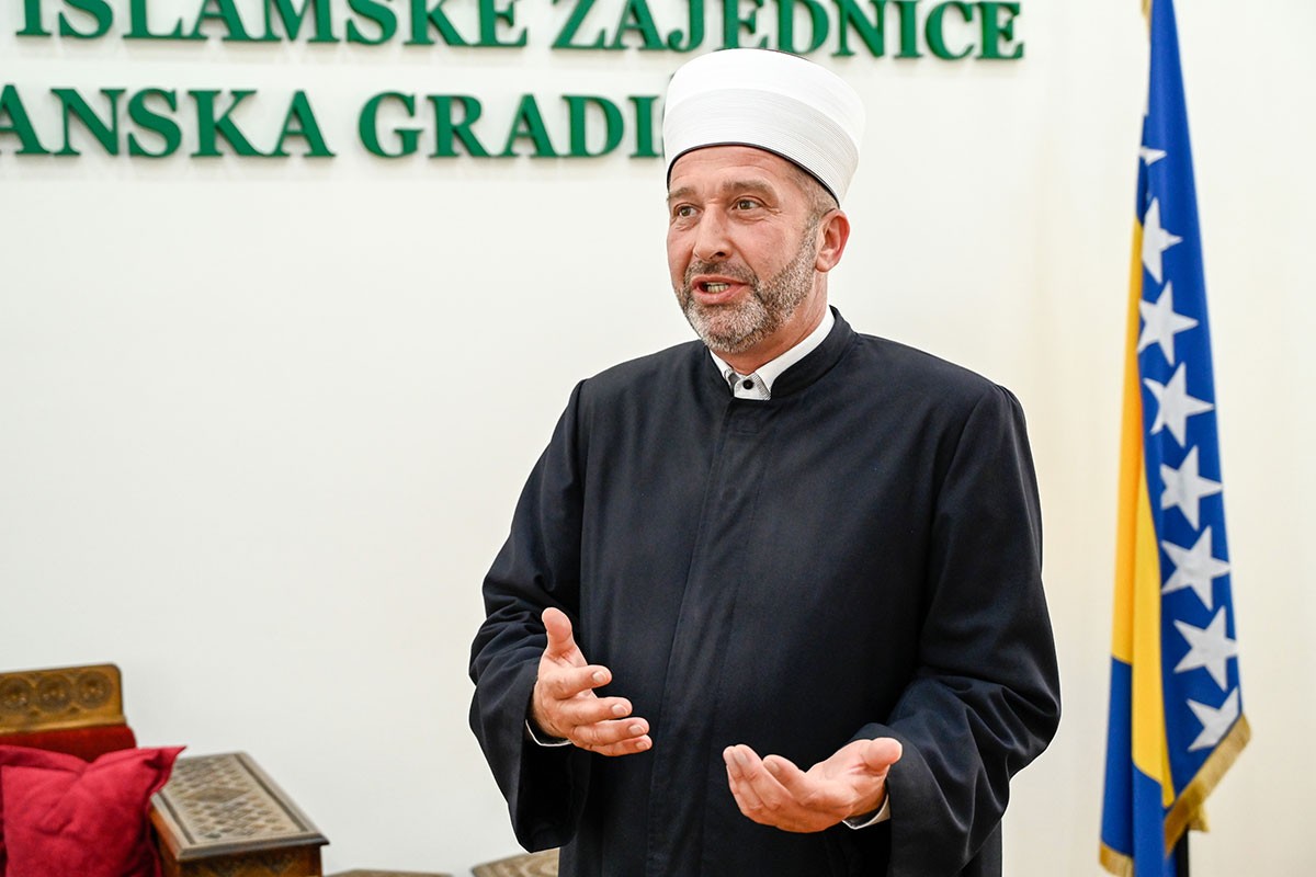Zejnil-ef. Latifović za Nezavisne: Mnogi pate u tišini, Bajram nas poziva da ih potražimo