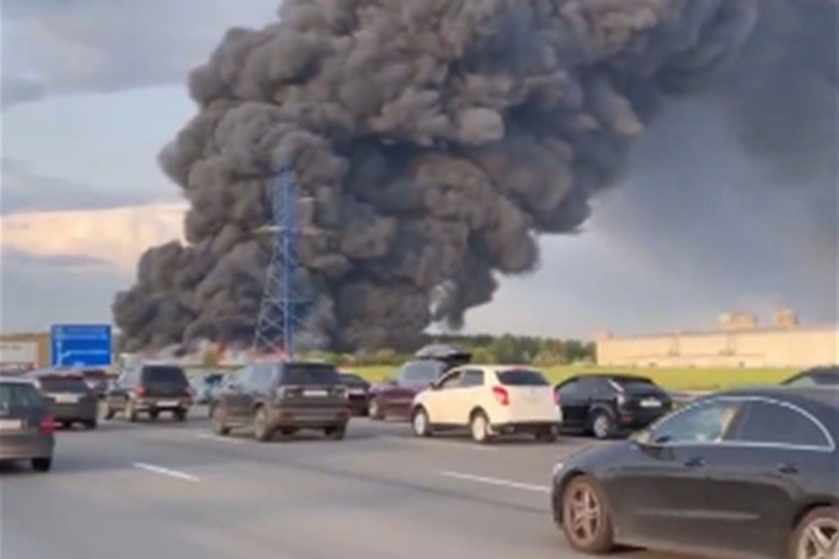 Ukrajinci napali Moskvu dronovima kamikazama, zatvoreni aerodromi (VIDEO)