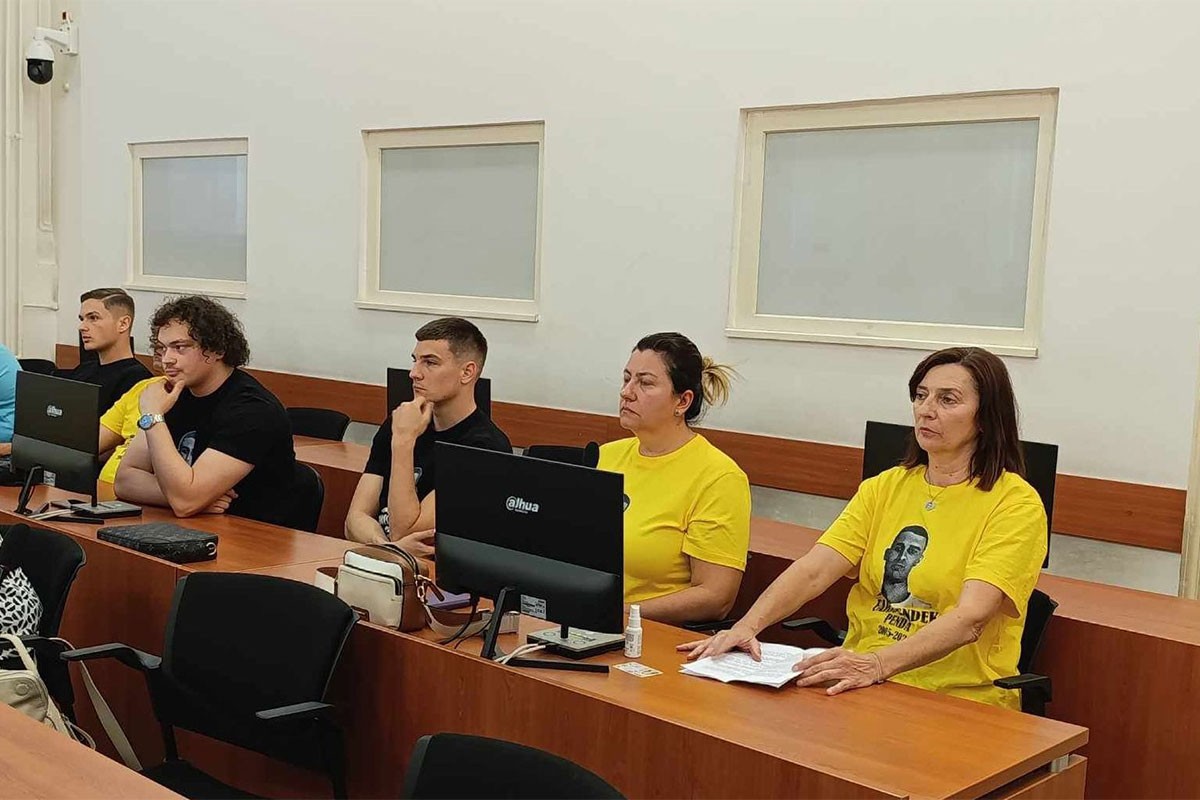 Majka ubijenog Farisa Pendeka: "Mi smo već osuđeni na doživotnu kaznu"