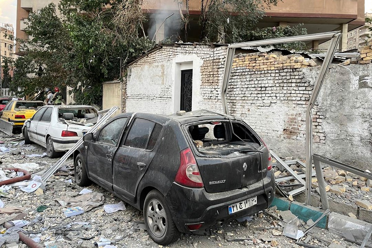 Izrael ruši iranske dronove nad Saudijskom Arabijom, Jordan presreće projektile