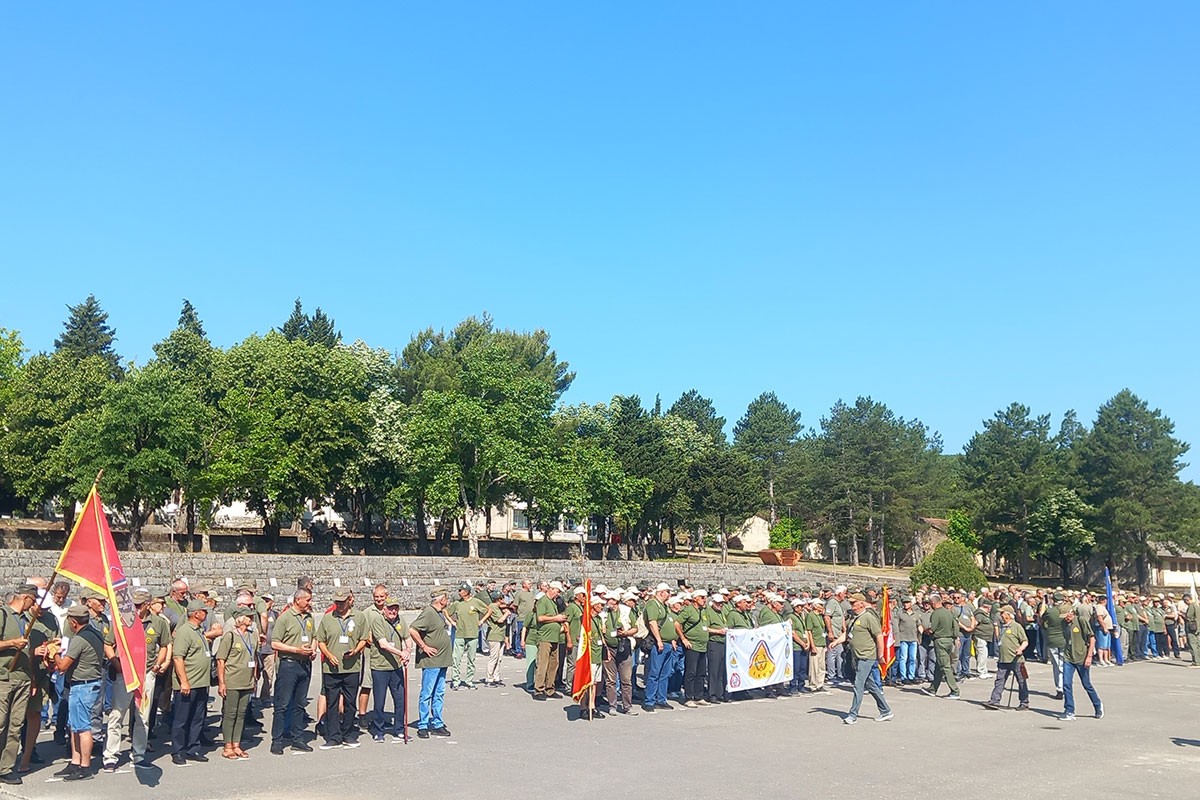 Defile u Bileći, stigli pitomci iz cijele bivše Jugoslavije (FOTO)
