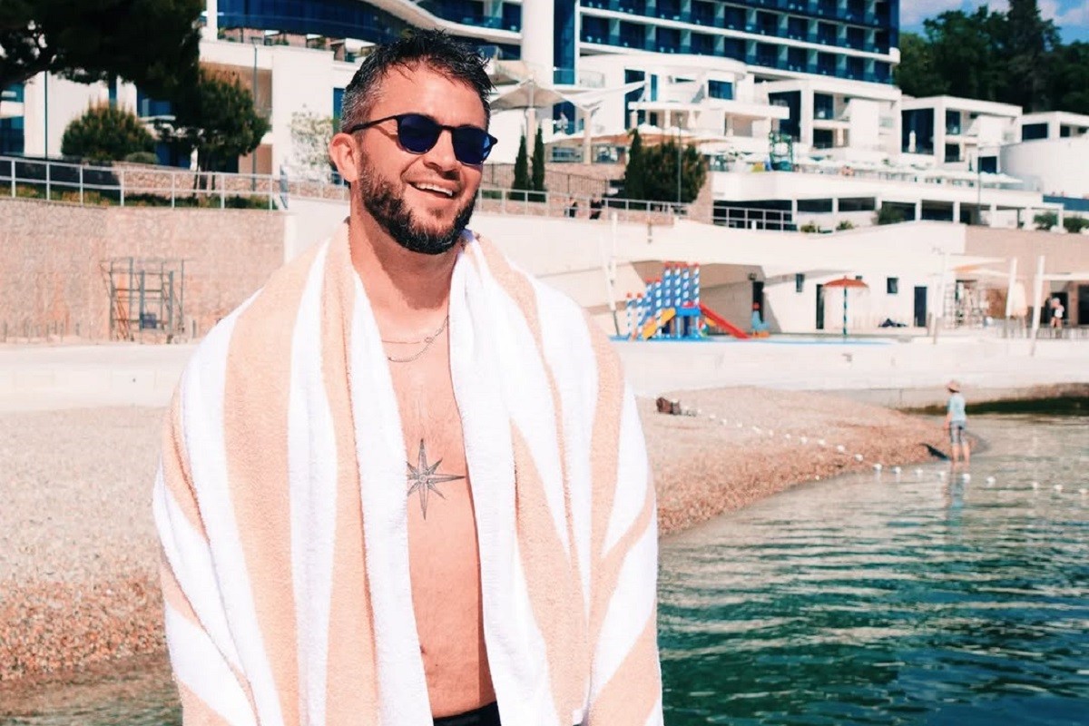 Hrvatski pjevač ostao bez zaštitnog znaka (FOTO)