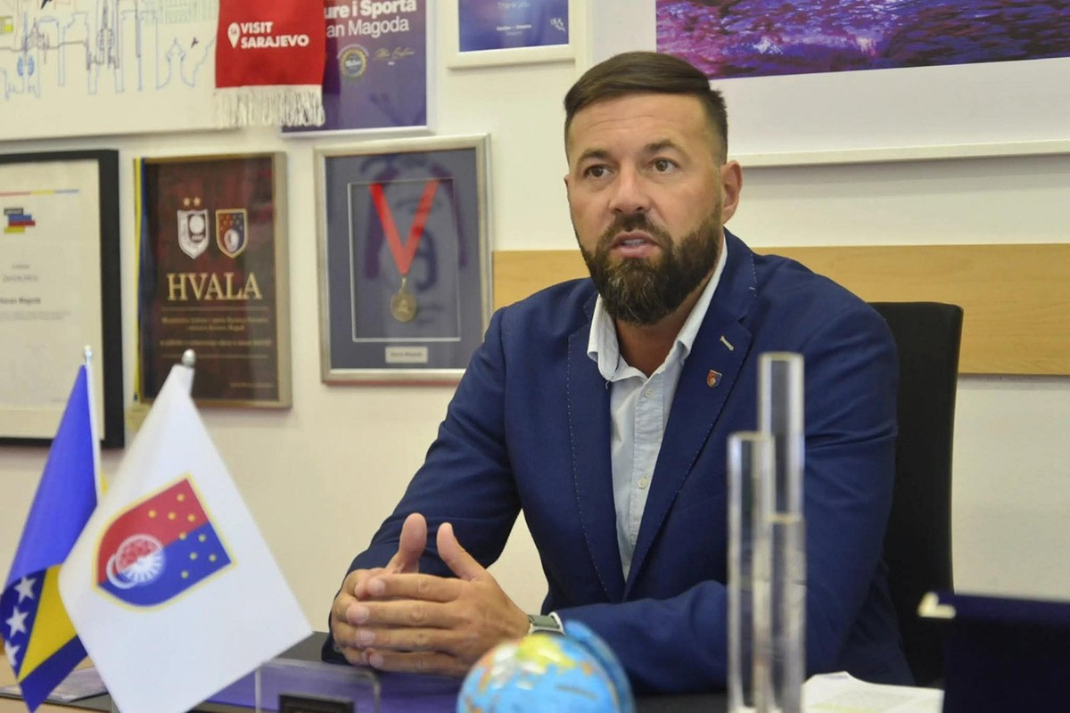 Nakon odustajanja Bosne, oglasio se ministar
