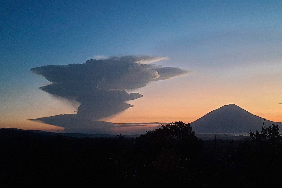 Letovi za Bali otkazani ili odloženi zbog erupcije vulkana