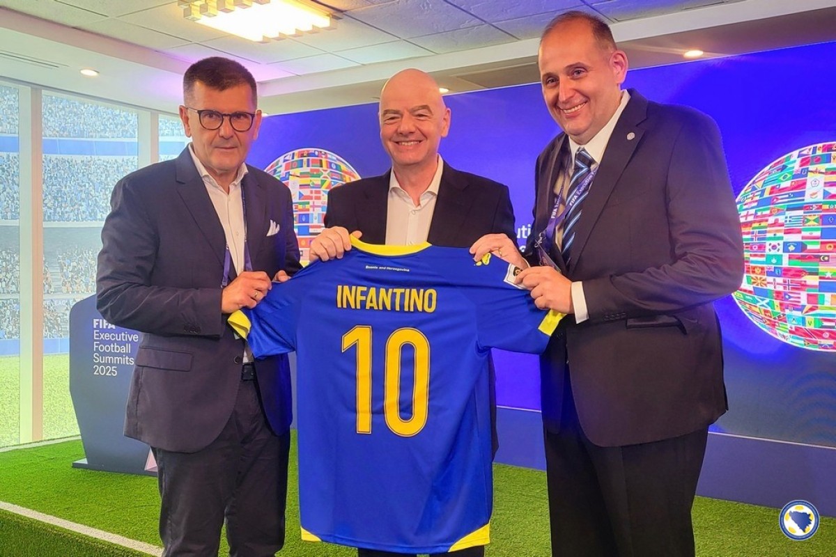 Delegacija N/FS BiH na FIFA samitu