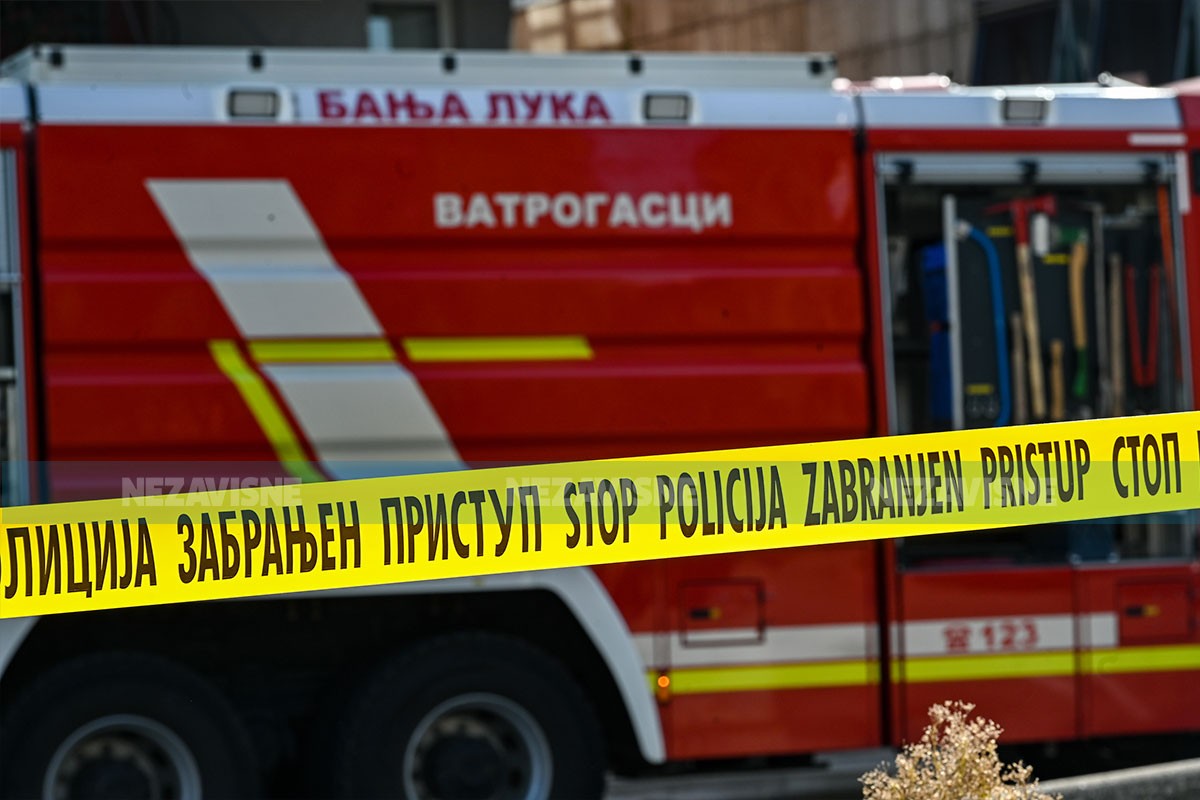 Drama na putu u Banjaluci: Zapalio se automobil u pokretu