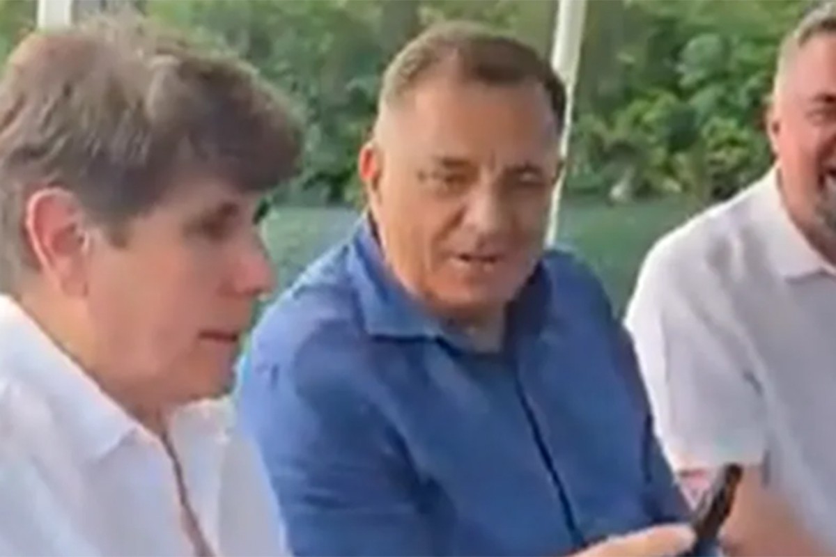 Dodik i Blagojević zapjevali pjesmu "Tamo daleko" (VIDEO)
