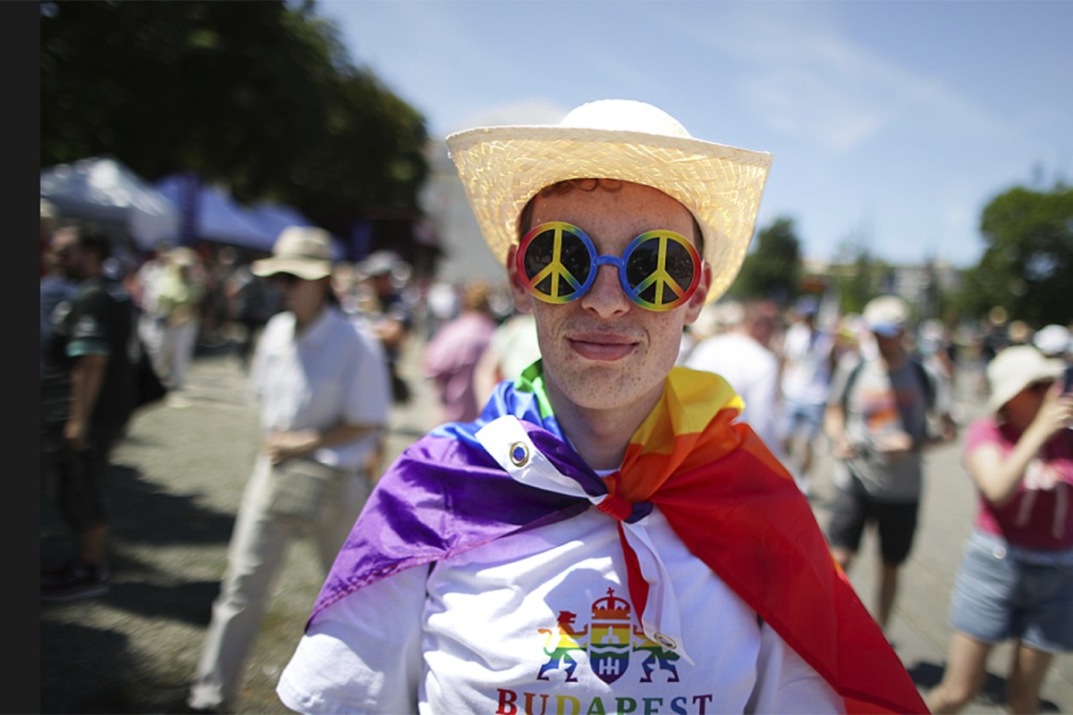 Desetine hiljada za prava LGBT zajednice stigli u Budimeštu