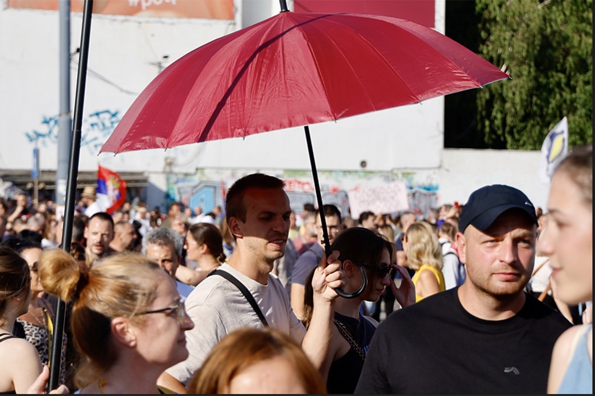 MUP: Na neprijavljenom skupu na Slaviji prisustvovalo 36.000 učesnika