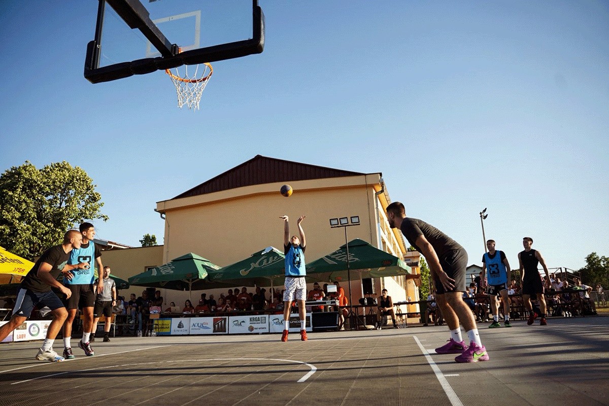 Košarka pod zvijezdama: Počeo "Trn 3x3", publika oduševljena