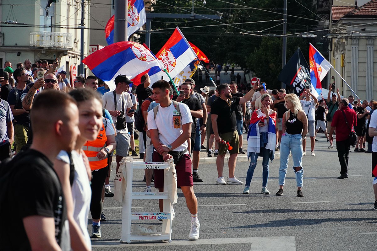 Dan nakon velikog protesta: "Nasilno priveden student niškog Pravnog fakulteta"