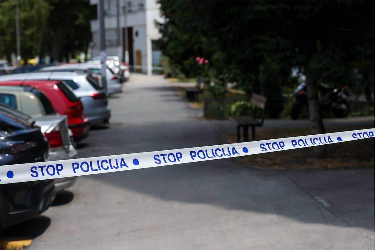 U padu s balkona poginula Snježana K. (45): "Sve ukazuje na to da je bježala..."