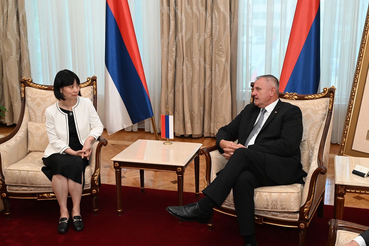 O čemu su razgovarali premijer Srpske i ambasadorka Kine