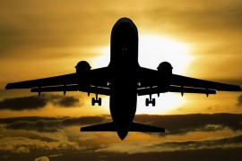 Avion koji je poletio iz Hrvatske morao hitno da sleti