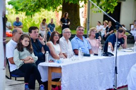 Stihove govorili kotorvaroški i banjalučki pjesnici uz pratnju ...