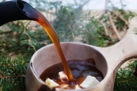 Neobična kafa sa sirom koju Skandinavci piju za energiju, snagu i ...